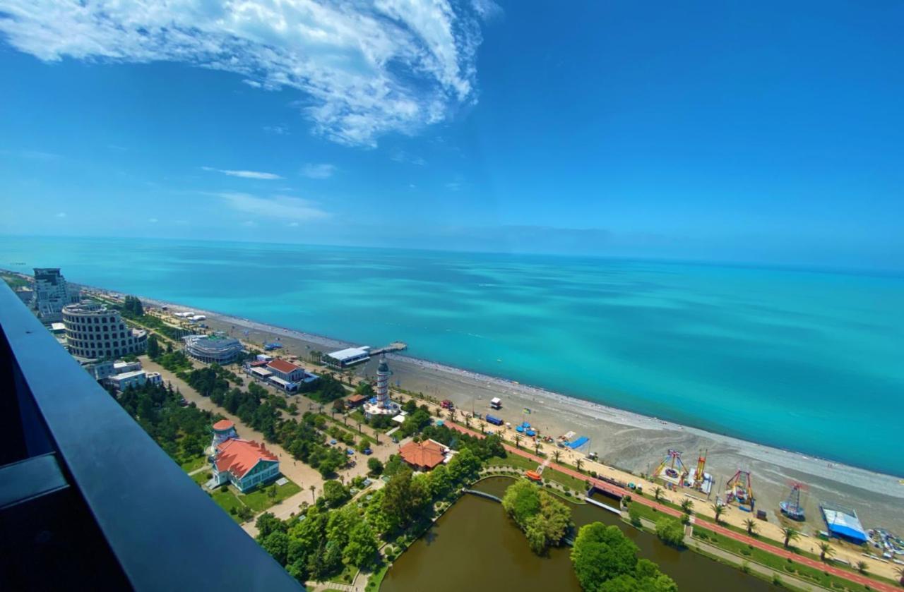 Batumi Luxury Resort & Sea View Aparthotel Exterior foto